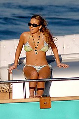 Mariah Carey spy photo